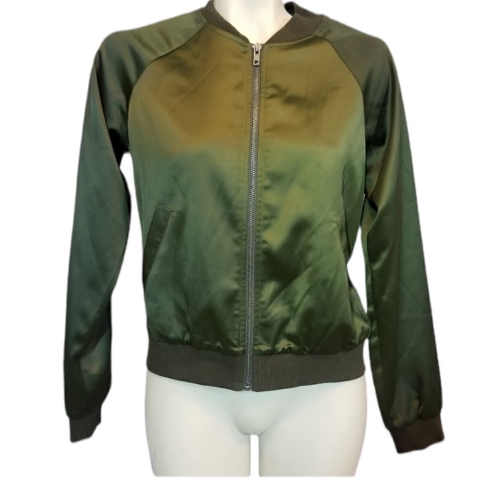 Mural Olive Green Satin Jacket Size Small‎